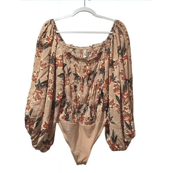 Free People Sz M Wild Daze Floral Bodysuit‎ Square Neck Bishop Sleeve Smocked - Picture 6 of 11